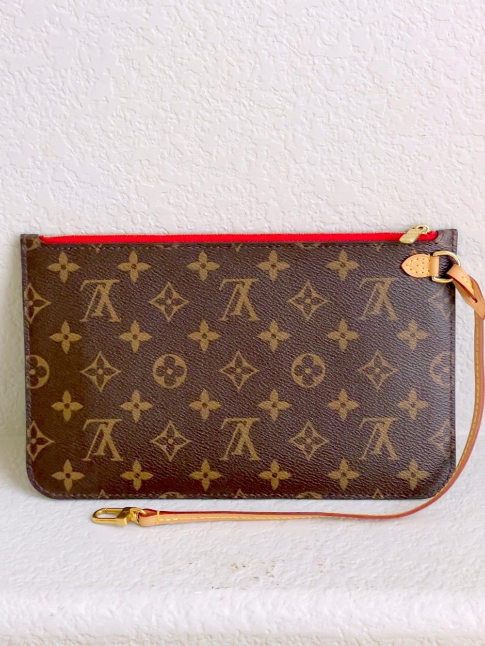 Louis Vuitton LV Monogram Neverfull Pouch
